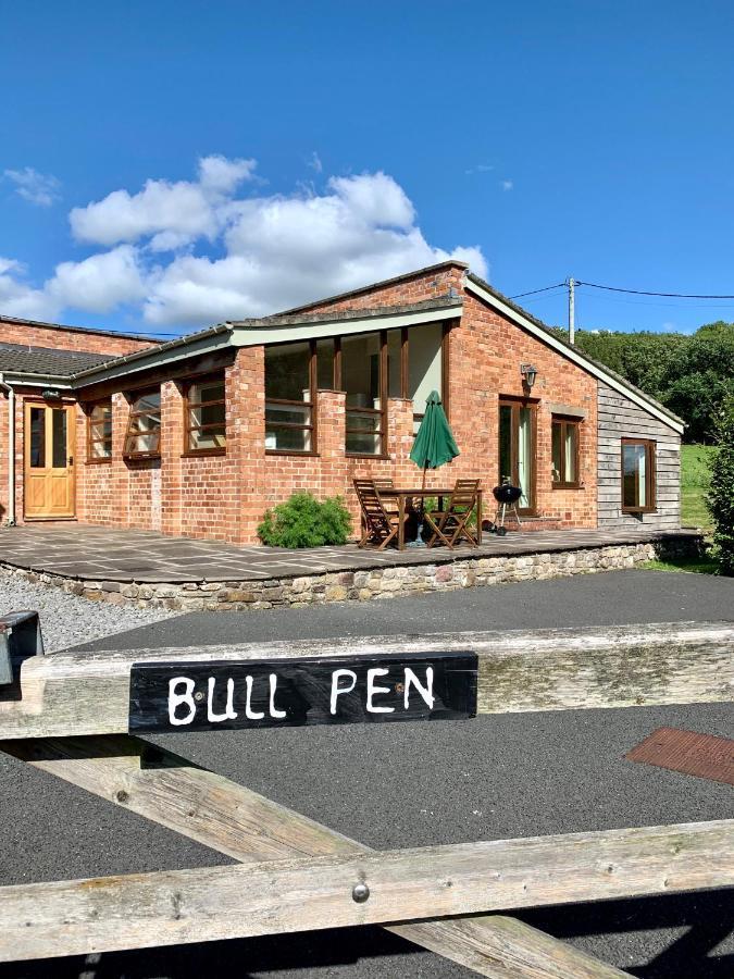 アバーガベニー The Old Bull Penヴィラ エクステリア 写真